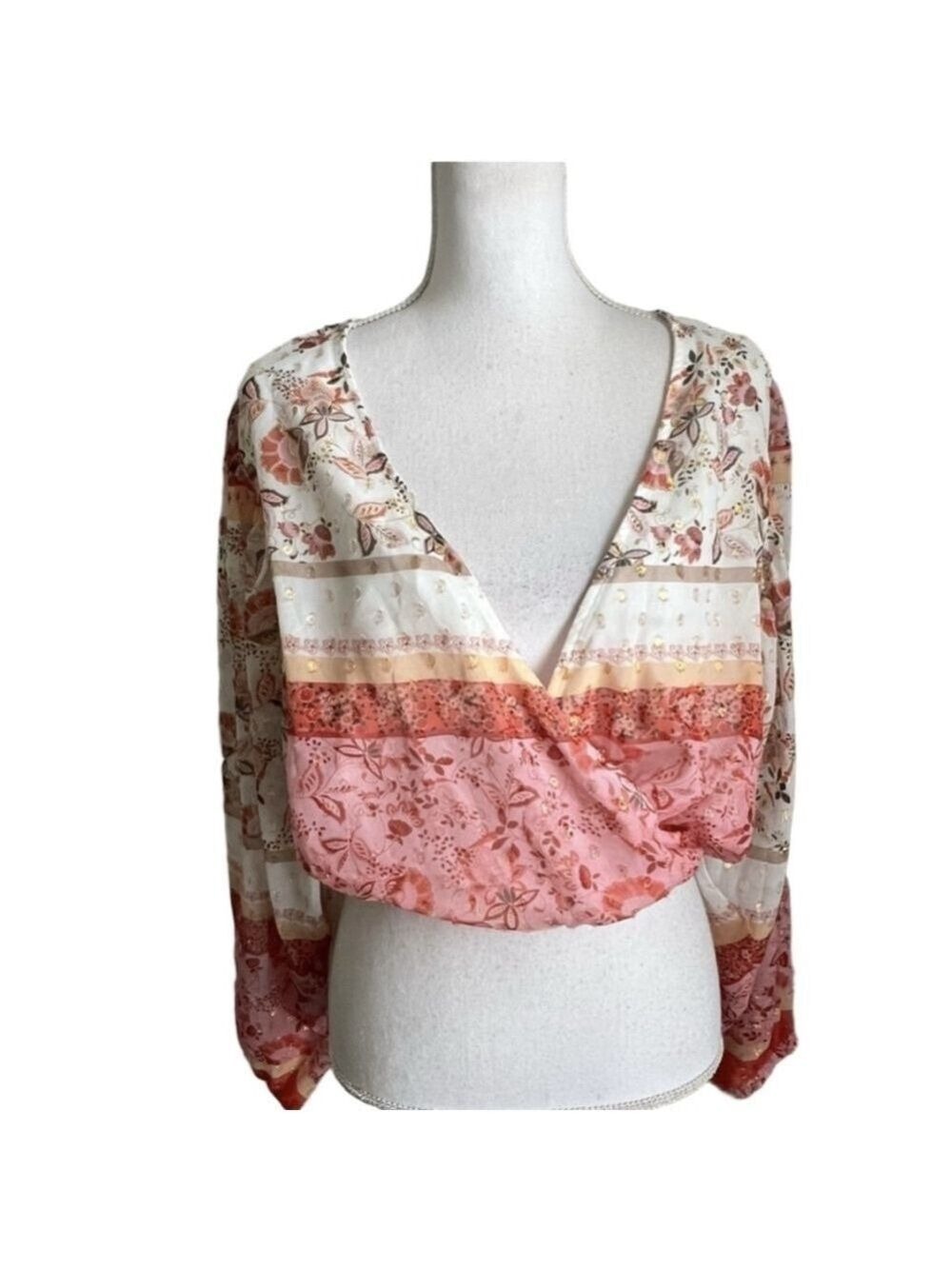 Q + A Los Angeles Boho Surplice Crop Top White Pink Gold Size L